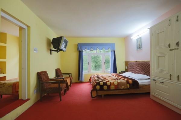 Hotel Mohan Palace Manali  Exterior photo